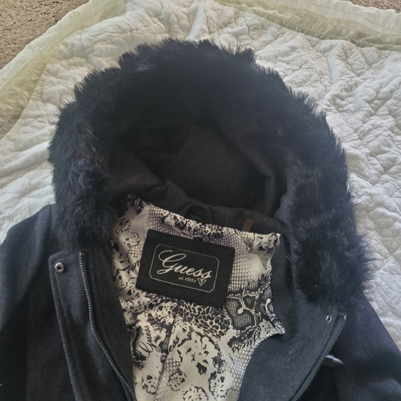 Coat - Picture 12 of 16